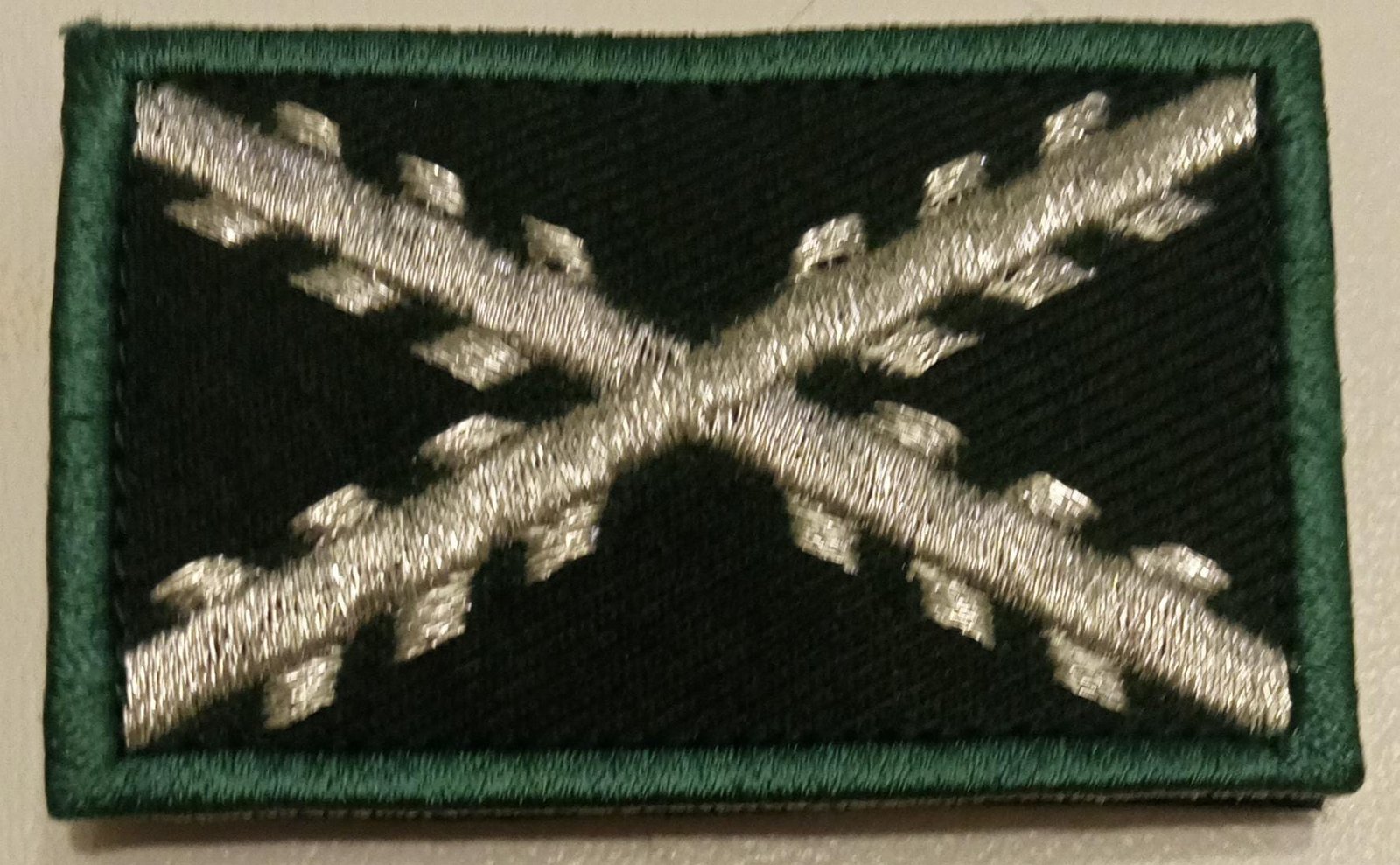 Parche Velcro 6CM Cruz De Borgoña