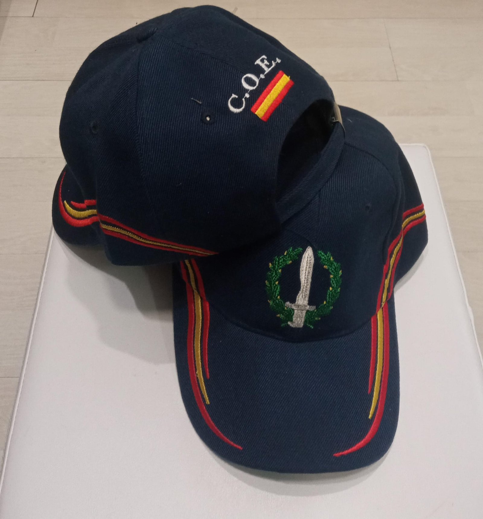 Gorra Azul Marino Bordada C.O.E