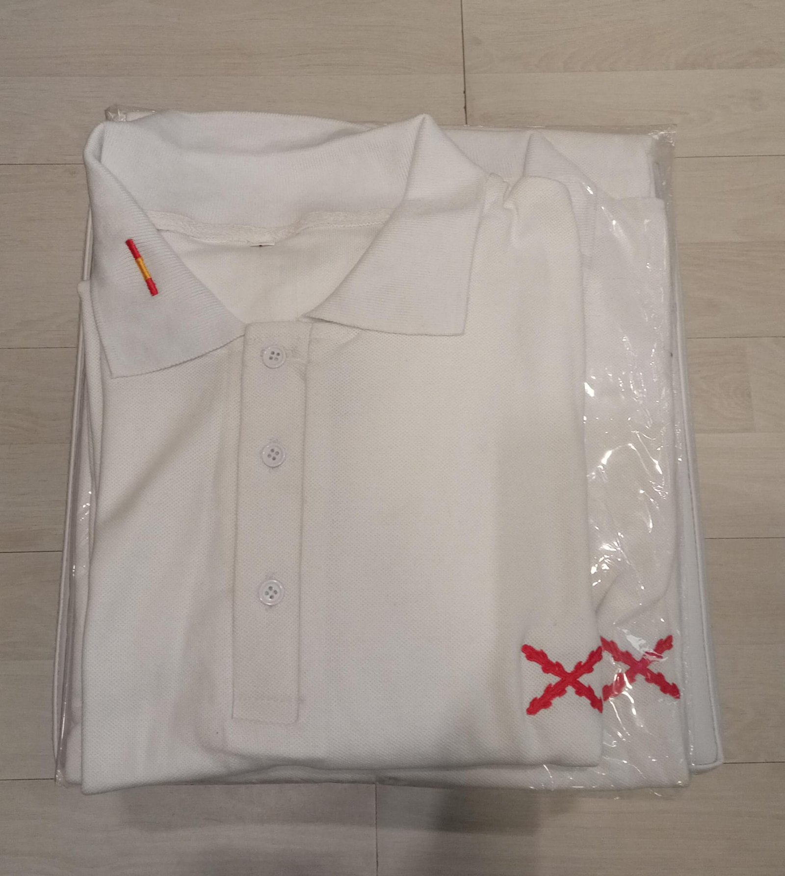 Polo Blanco M/C Cruz de Borgoña